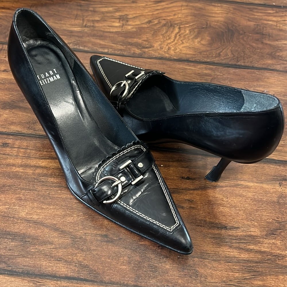 Stuart Weitzman Pointed Toe Vintage Heels - Picture 5 of 8